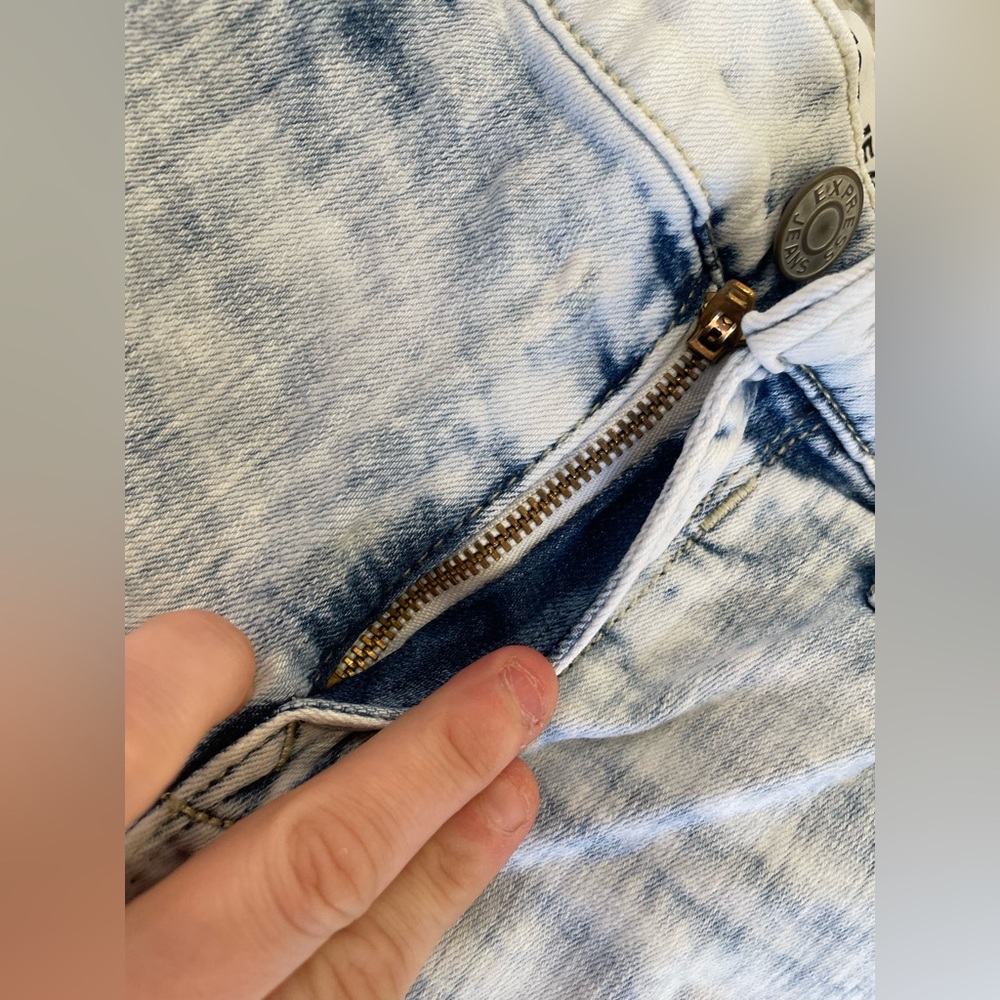 EXPRESS “MIA” MID RISE LEGGING JEANS - Picture 4 of 7